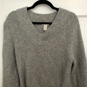 Thick H&M sweater